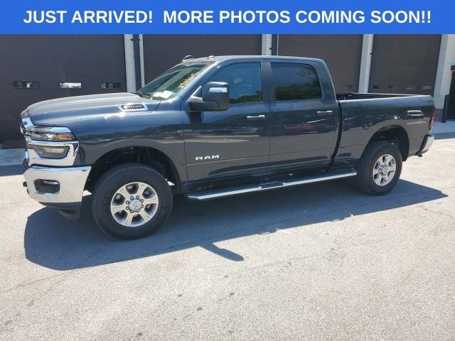 2026 RAM 2500 Big Horn Crew Cab 4x4 6'4' Box