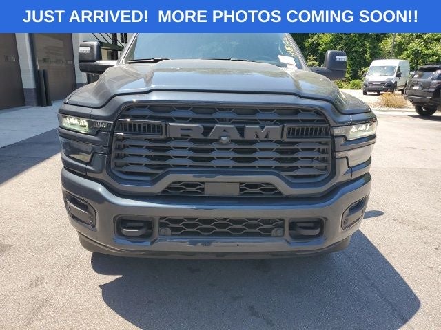 2025 RAM 2500 Big Horn Crew Cab 4x4 6'4' Box