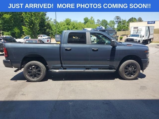 2025 RAM 2500 Big Horn Crew Cab 4x4 6'4' Box