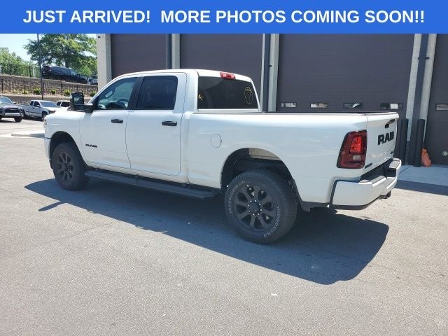 2025 RAM 2500 Big Horn Crew Cab 4x4 6'4' Box