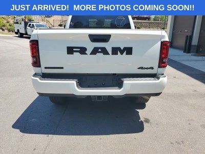 2025 RAM 2500 Big Horn Crew Cab 4x4 6'4' Box