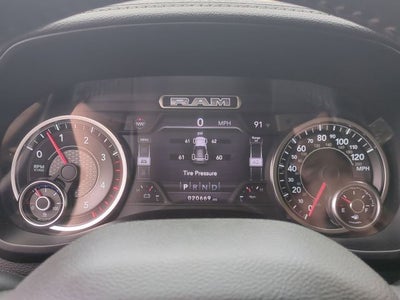 2021 RAM 2500 Laramie Crew Cab 4x4 6'4' Box