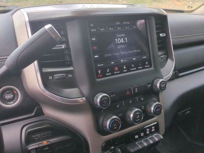 2021 RAM 2500 Laramie Crew Cab 4x4 6'4' Box