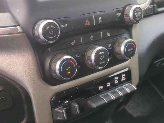 2021 RAM 2500 Laramie Crew Cab 4x4 6'4' Box