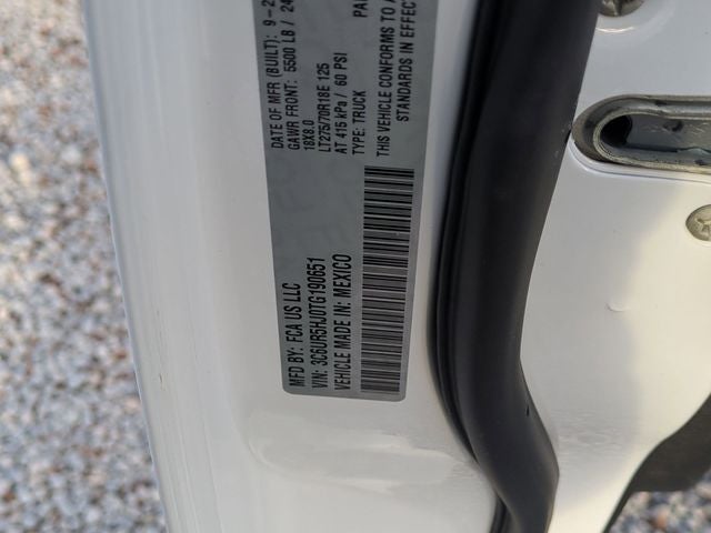 2026 RAM Ram 2500 RAM 2500 TRADESMAN CREW CAB 4X4 8' BOX