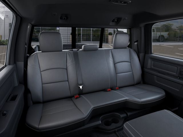 2026 RAM 2500 Tradesman Crew Cab 4x4 8' Box
