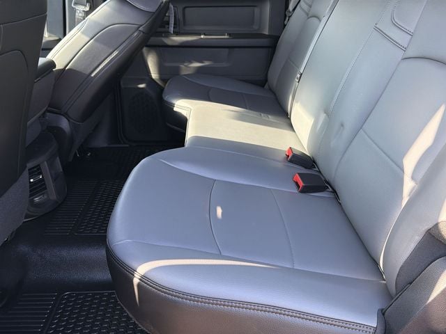 2024 RAM 2500 Tradesman Crew Cab 4x4 6'4' Box