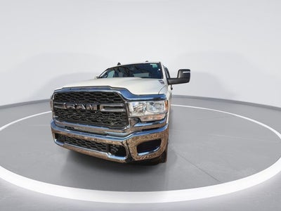 2024 RAM 2500 Tradesman Crew Cab 4x4 6'4' Box