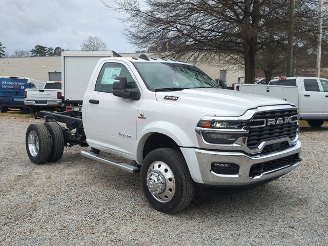 2026 RAM 4500 Chassis Tradesman/Big Horn