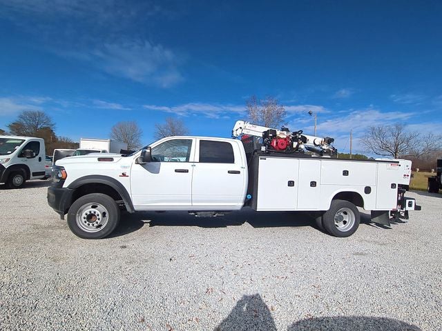 2024 RAM Ram 4500 Chassis Cab RAM 4500 TRADESMAN CHASSIS CREW CAB 4X4 84' CA