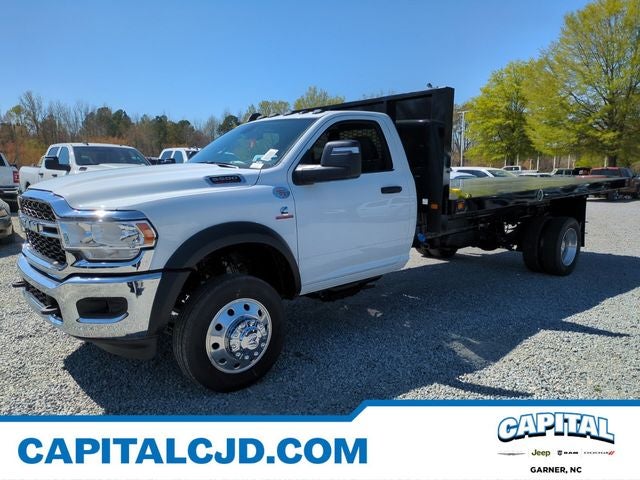 2024 RAM Ram 5500 Chassis Cab RAM 5500 TRADESMAN CHASSIS REGULAR CAB 4X2 120' CA
