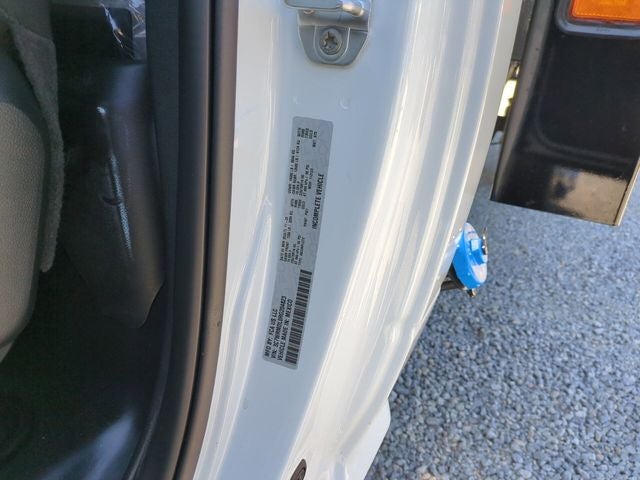 2024 RAM Ram 5500 Chassis Cab RAM 5500 TRADESMAN CHASSIS REGULAR CAB 4X2 120' CA