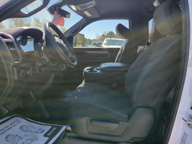 2024 RAM Ram 5500 Chassis Cab RAM 5500 TRADESMAN CHASSIS REGULAR CAB 4X2 120' CA