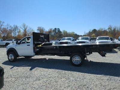 2024 RAM Ram 5500 Chassis Cab RAM 5500 TRADESMAN CHASSIS REGULAR CAB 4X2 120' CA