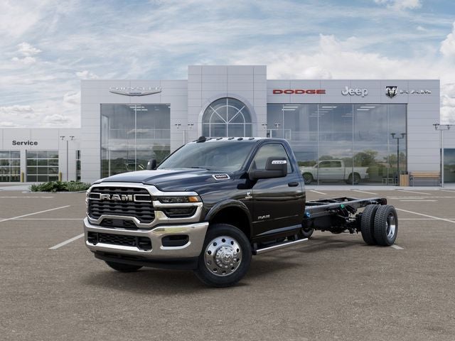 2026 RAM Ram 5500 Chassis Cab RAM 5500 BIG HORN CHASSIS REGULAR CAB 4X2 120' CA