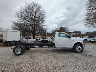 2026 RAM Ram 5500 Chassis Cab RAM 5500 BIG HORN CHASSIS REGULAR CAB 4X2 120' CA