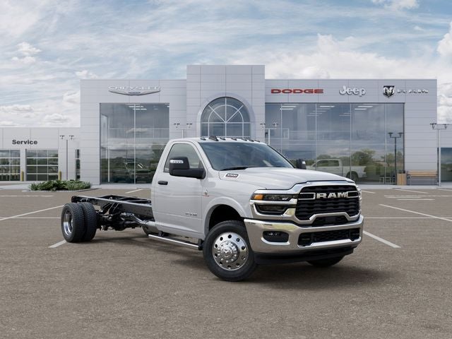 2026 RAM Ram 5500 Chassis Cab RAM 5500 BIG HORN CHASSIS REGULAR CAB 4X2 120' CA