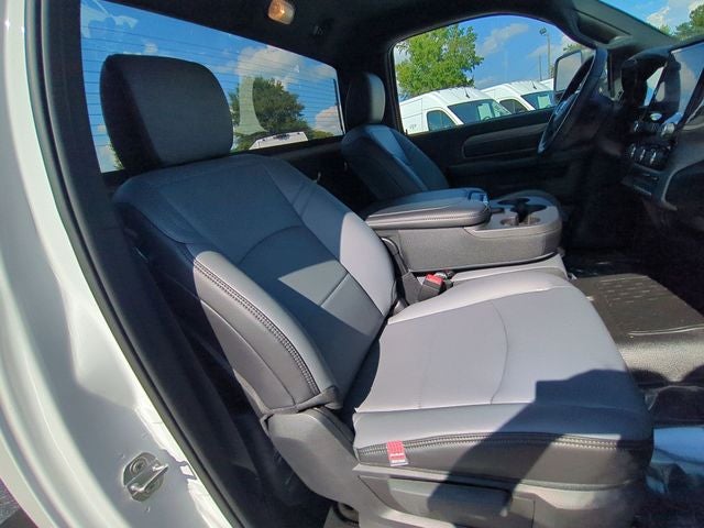 2025 RAM Ram 5500 Chassis Cab RAM 5500 TRADESMAN CHASSIS REGULAR CAB 4X4 108' CA