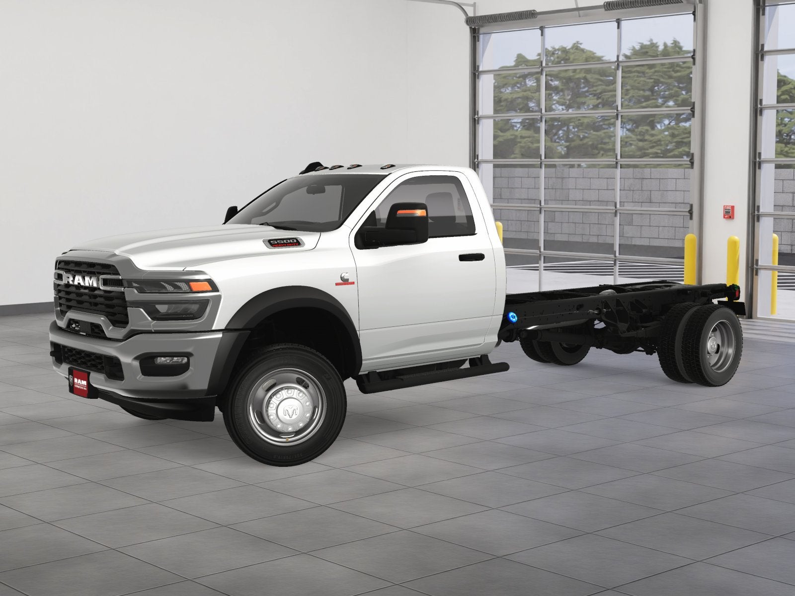2025 RAM Ram 5500 Chassis Cab RAM 5500 TRADESMAN CHASSIS REGULAR CAB 4X4 108' CA