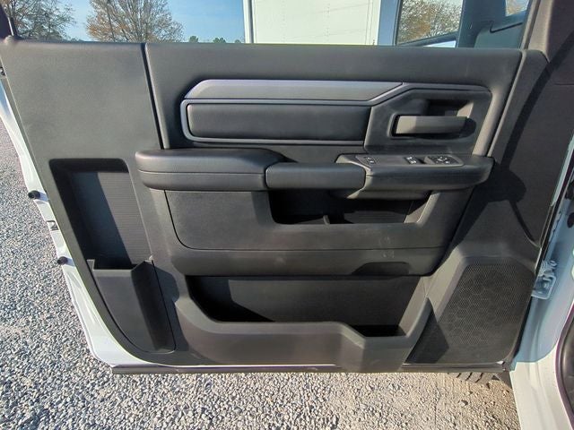 2025 RAM Ram 5500 Chassis Cab RAM 5500 TRADESMAN CHASSIS REGULAR CAB 4X4 108' CA