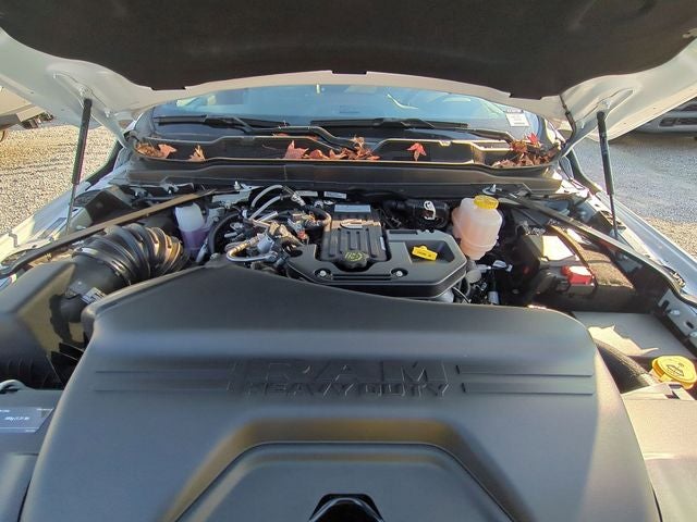 2025 RAM Ram 5500 Chassis Cab RAM 5500 TRADESMAN CHASSIS REGULAR CAB 4X4 108' CA