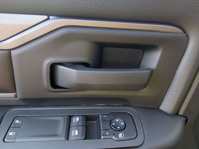 2025 RAM Ram 5500 Chassis Cab RAM 5500 TRADESMAN CHASSIS REGULAR CAB 4X4 108' CA