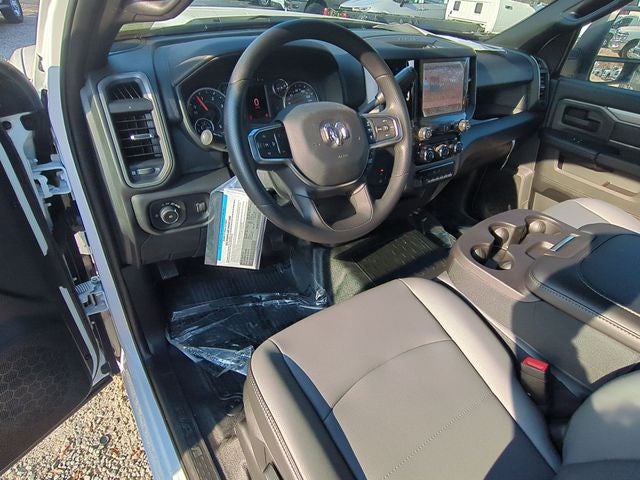 2025 RAM Ram 5500 Chassis Cab RAM 5500 TRADESMAN CHASSIS REGULAR CAB 4X4 108' CA