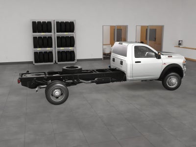2025 RAM Ram 5500 Chassis Cab RAM 5500 TRADESMAN CHASSIS REGULAR CAB 4X4 108' CA