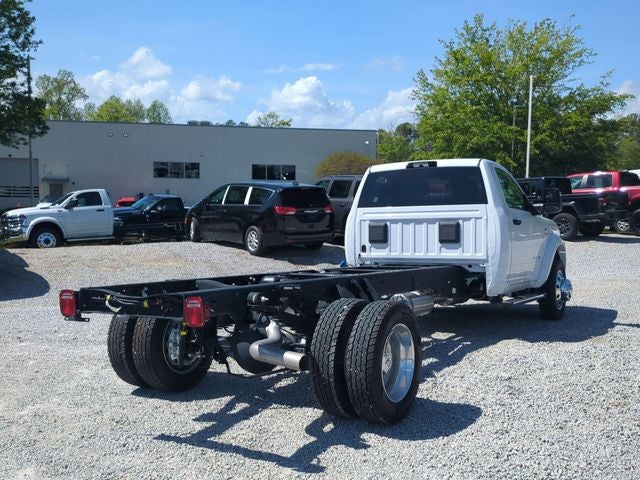 2026 RAM Ram 5500 Chassis Cab RAM 5500 BIG HORN CHASSIS REGULAR CAB 4X4 120' CA