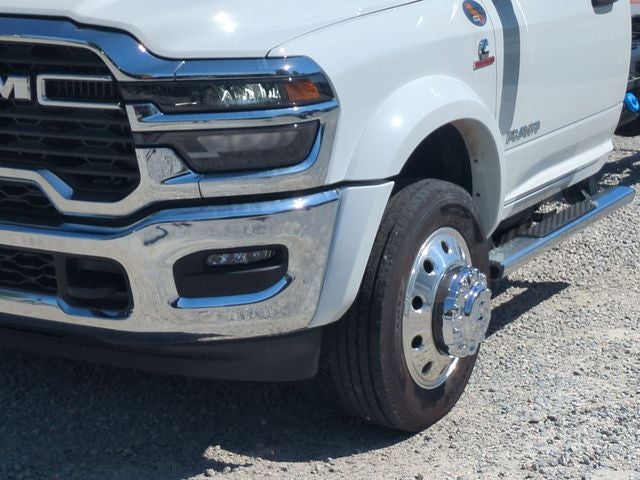 2026 RAM Ram 5500 Chassis Cab RAM 5500 BIG HORN CHASSIS REGULAR CAB 4X4 120' CA