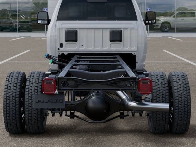 2026 RAM Ram 5500 Chassis Cab RAM 5500 BIG HORN CHASSIS REGULAR CAB 4X4 120' CA