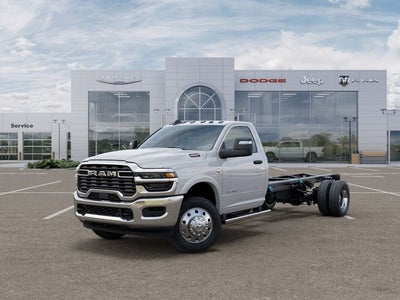 2026 RAM Ram 5500 Chassis Cab RAM 5500 BIG HORN CHASSIS REGULAR CAB 4X4 120' CA