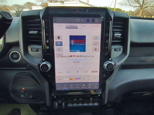 2026 RAM Ram 5500 Chassis Cab RAM 5500 TRADESMAN CHASSIS CREW CAB 4X4 84' CA