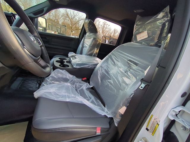 2026 RAM Ram 5500 Chassis Cab RAM 5500 TRADESMAN CHASSIS CREW CAB 4X4 84' CA