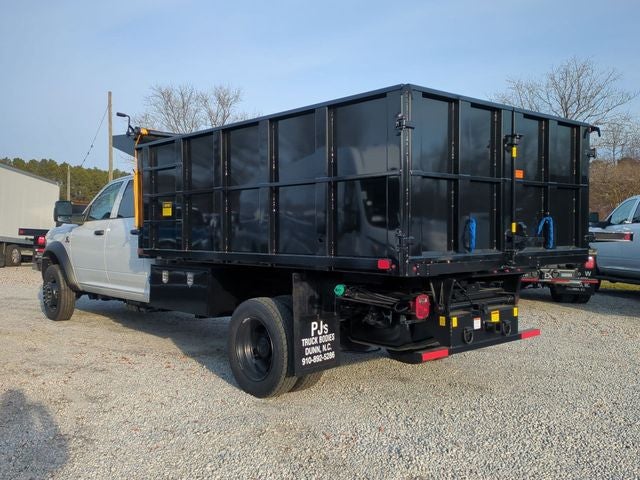 2026 RAM Ram 5500 Chassis Cab RAM 5500 TRADESMAN CHASSIS CREW CAB 4X4 84' CA