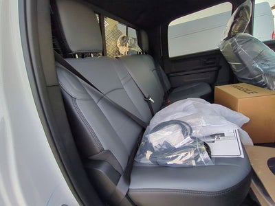 2026 RAM Ram 5500 Chassis Cab RAM 5500 TRADESMAN CHASSIS CREW CAB 4X4 84' CA