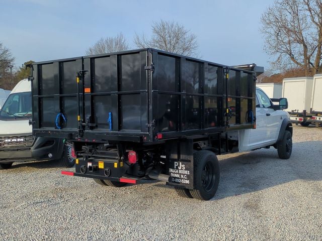 2026 RAM Ram 5500 Chassis Cab RAM 5500 TRADESMAN CHASSIS CREW CAB 4X4 84' CA