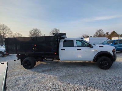2026 RAM Ram 5500 Chassis Cab RAM 5500 TRADESMAN CHASSIS CREW CAB 4X4 84' CA