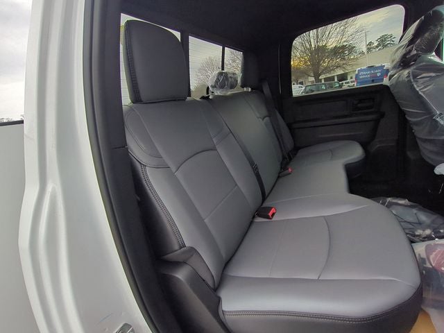 2026 RAM Ram 5500 Chassis Cab RAM 5500 TRADESMAN CHASSIS CREW CAB 4X4 84' CA