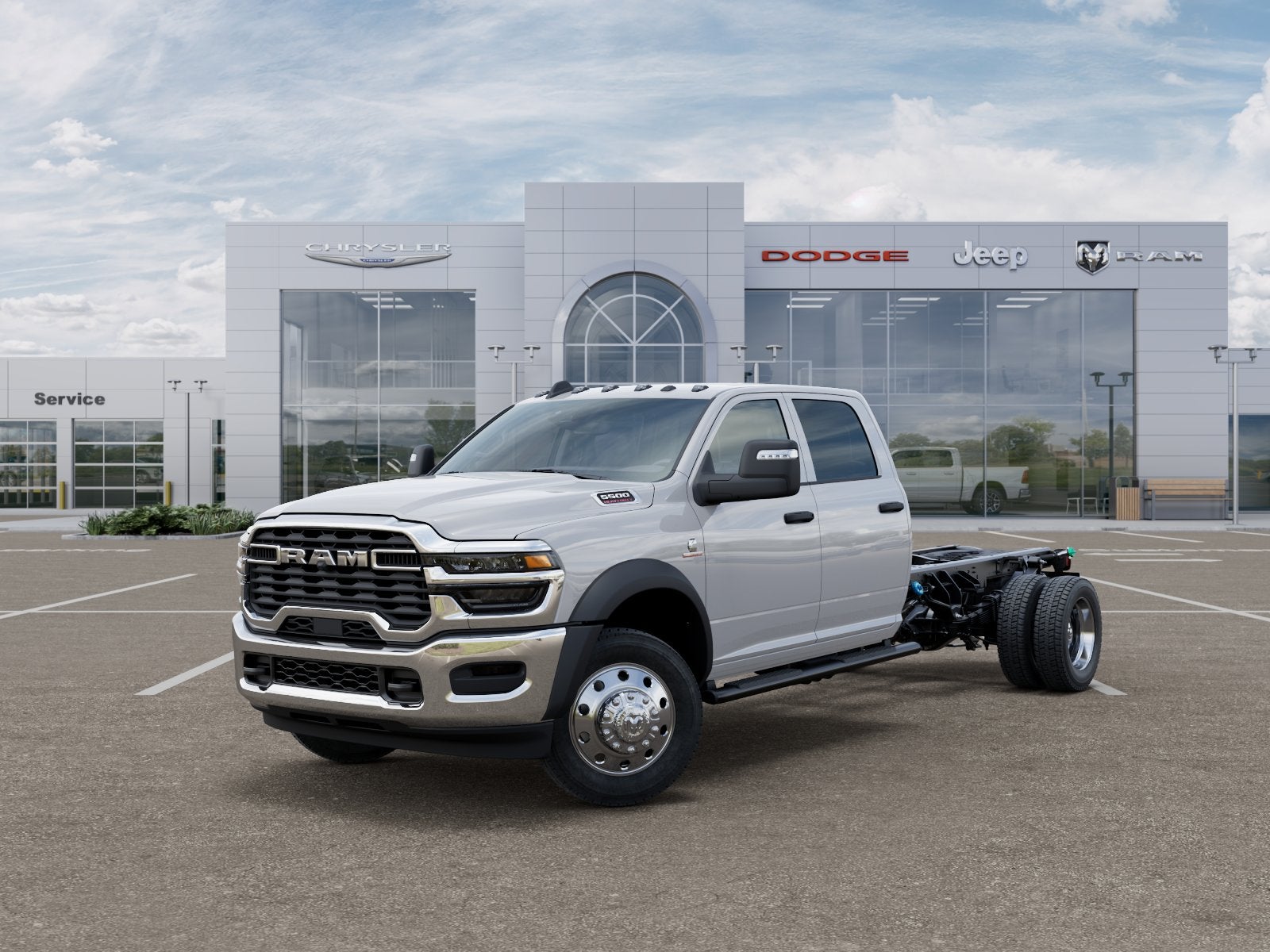 2026 RAM Ram 5500 Chassis Cab RAM 5500 TRADESMAN CHASSIS CREW CAB 4X4 84' CA