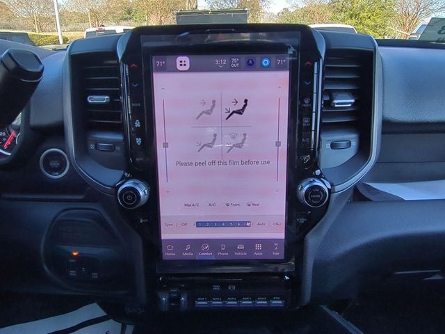 2026 RAM Ram 5500 Chassis Cab RAM 5500 TRADESMAN CHASSIS CREW CAB 4X4 84' CA