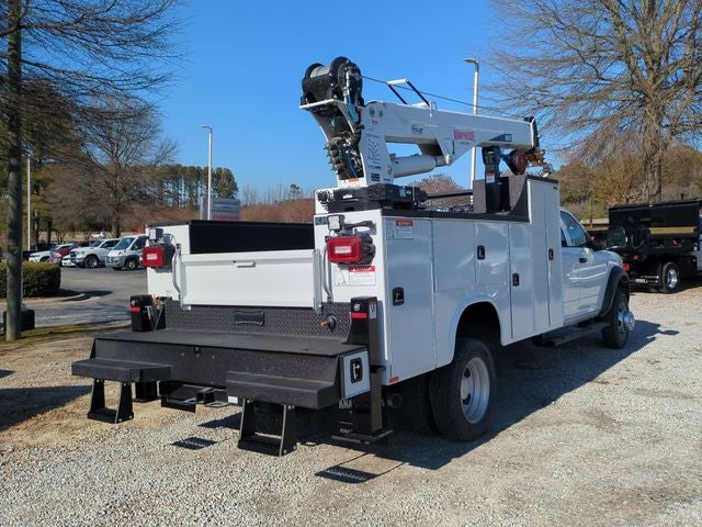 2026 RAM Ram 5500 Chassis Cab RAM 5500 TRADESMAN CHASSIS CREW CAB 4X4 84' CA