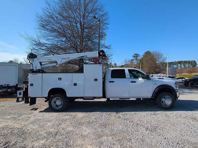 2026 RAM Ram 5500 Chassis Cab RAM 5500 TRADESMAN CHASSIS CREW CAB 4X4 84' CA