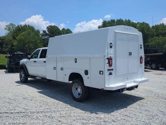 2026 RAM Ram 5500 Chassis Cab RAM 5500 TRADESMAN CHASSIS CREW CAB 4X4 84' CA