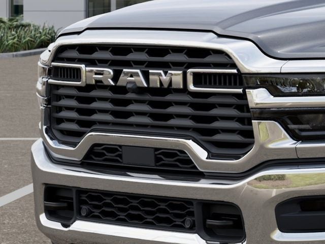 2026 RAM Ram 5500 Chassis Cab RAM 5500 TRADESMAN CHASSIS CREW CAB 4X4 84' CA