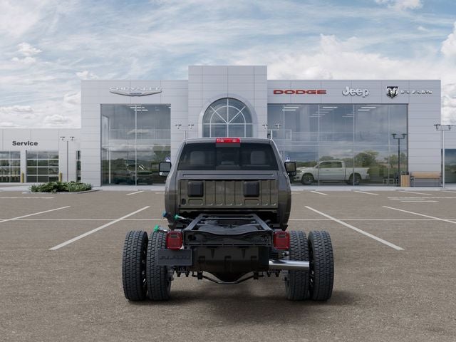 2026 RAM Ram 5500 Chassis Cab RAM 5500 TRADESMAN CHASSIS CREW CAB 4X4 84' CA