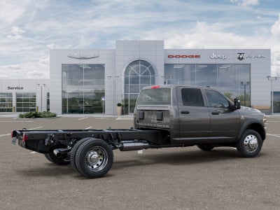 2026 RAM Ram 5500 Chassis Cab RAM 5500 TRADESMAN CHASSIS CREW CAB 4X4 84' CA