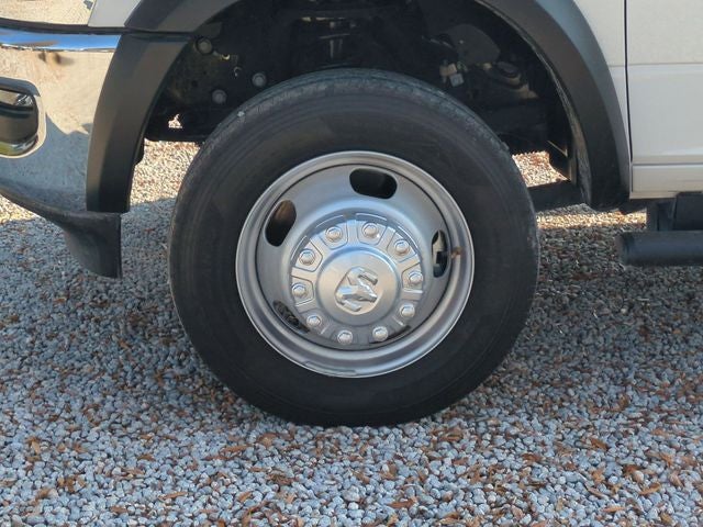 2026 RAM Ram 5500 Chassis Cab RAM 5500 TRADESMAN CHASSIS CREW CAB 4X4 84' CA