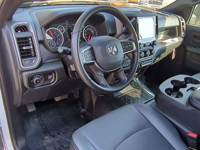 2026 RAM Ram 5500 Chassis Cab RAM 5500 TRADESMAN CHASSIS CREW CAB 4X4 84' CA