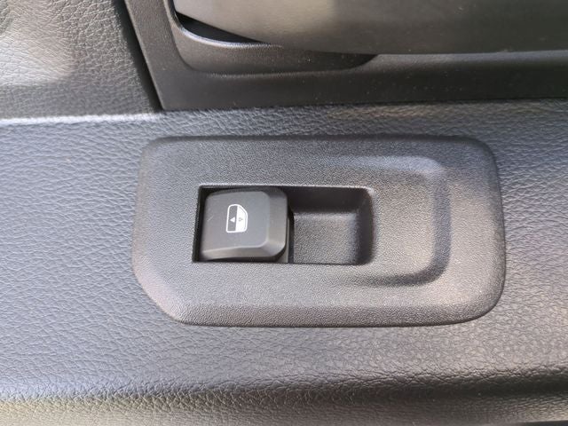 2026 RAM Ram 5500 Chassis Cab RAM 5500 TRADESMAN CHASSIS CREW CAB 4X4 84' CA